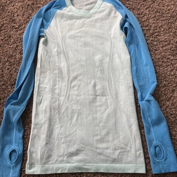 Lululemon Run Swiftly Tech Long Sleeve Aquamarine Beach Blanket Blue Size 4 - Picture 8 of 15